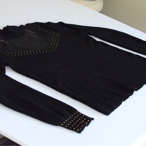 Excellent Condition~ Women’s Black Studded Sweater ~ Size L